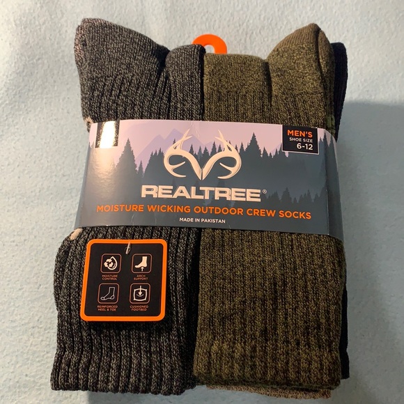 REALTREE Men’s Crew Socks - shoe size 6-12